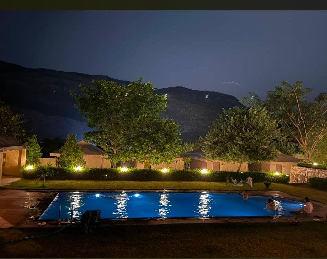 Sterling Rewild Sariska thumbnail 2