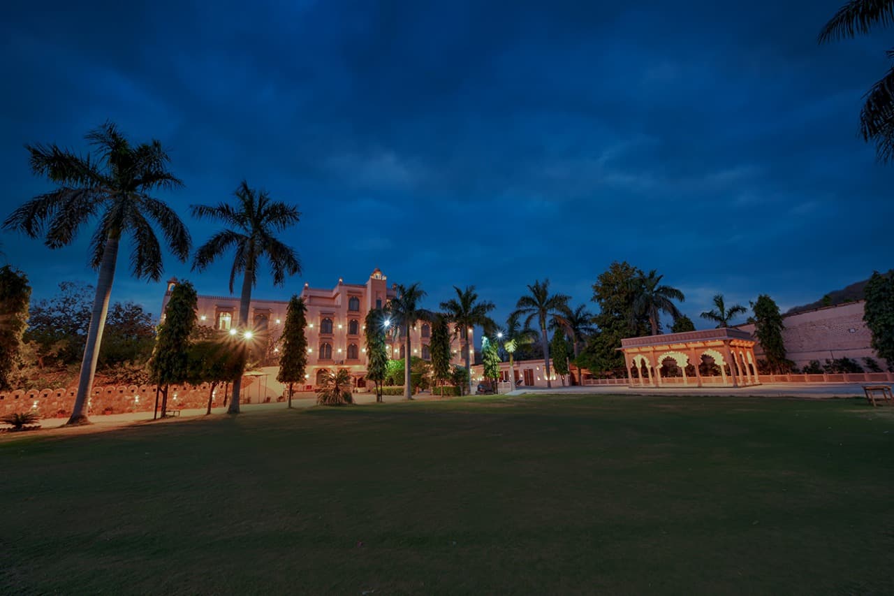 Ranthambore national resort thumbnail 2